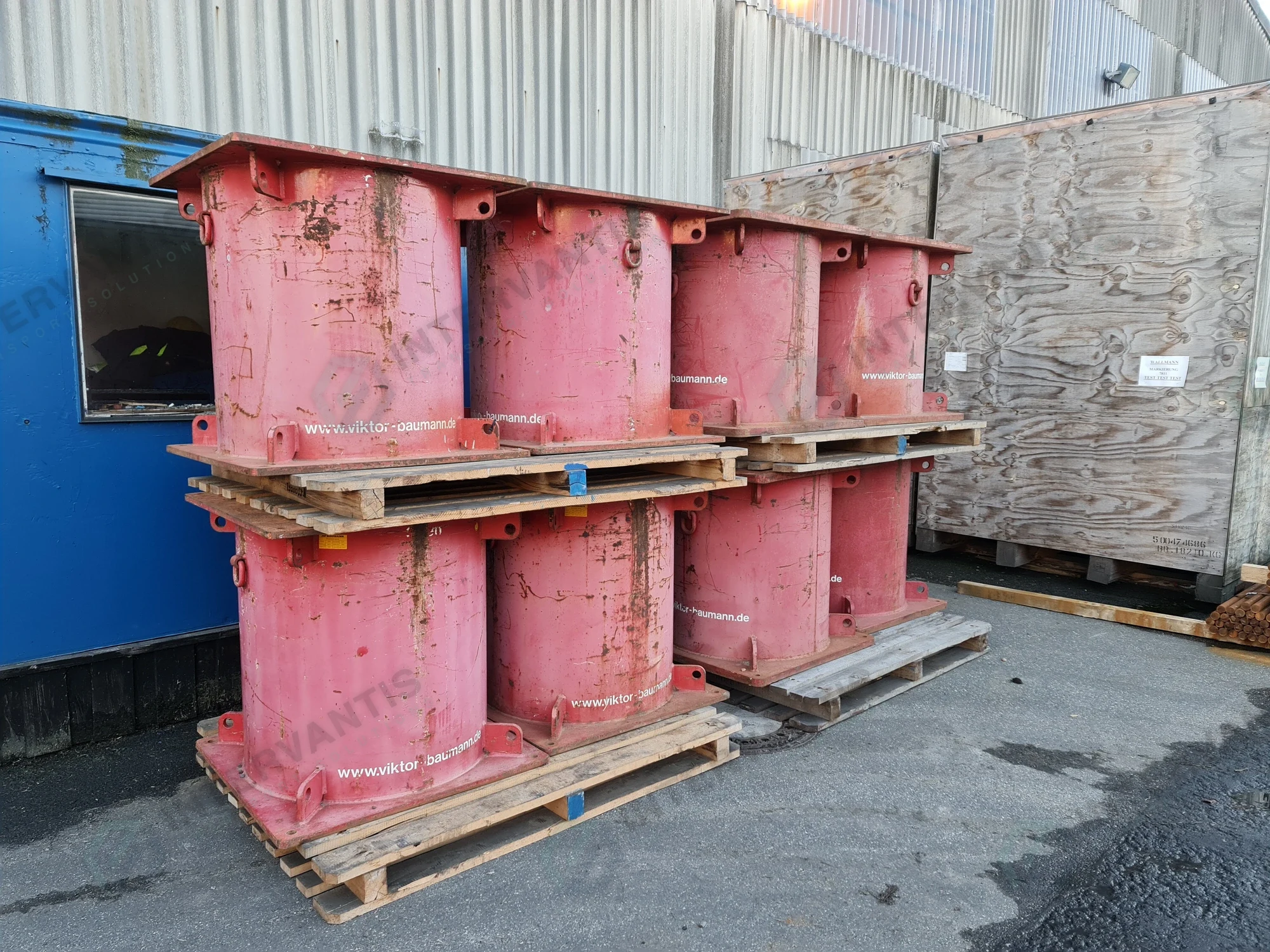 Equipment & Labor Sourcing. 3